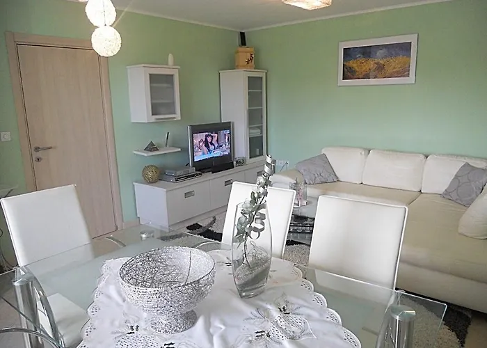 In - Istrien 11064 *