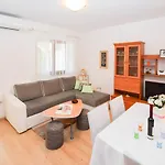 In - Istrien 11064 Daire